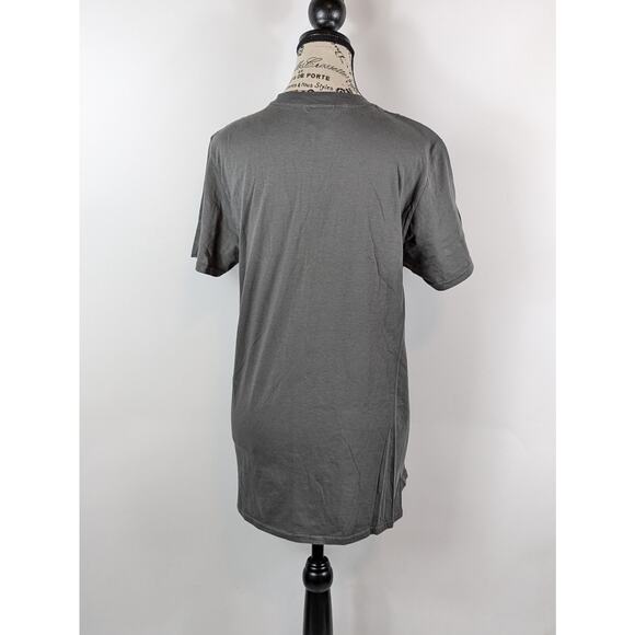 Pyramid Womens Medium T-Shirt Vinyl Junkie Graphic Gray Short Sleeve Music Tee - Picture 3 of 10